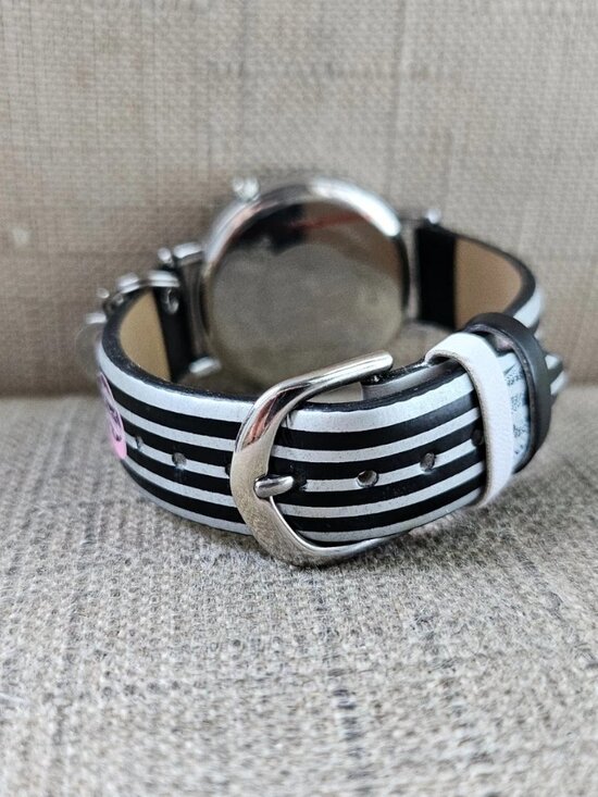 Elle Girl Wristwatch Black/White Stripe Strap Analog Quartz Watch in box main image 10